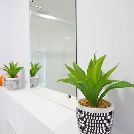 Stylish Abode In York-parking شقة