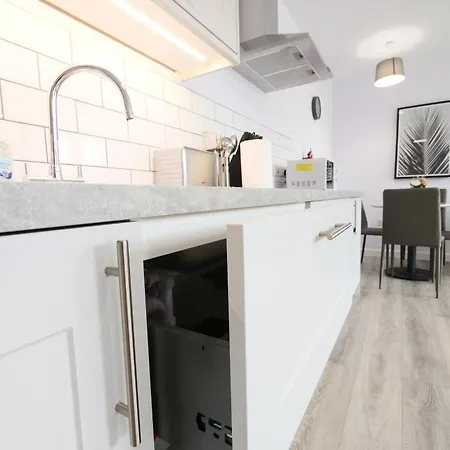 Stylish Abode In York-parking شقة