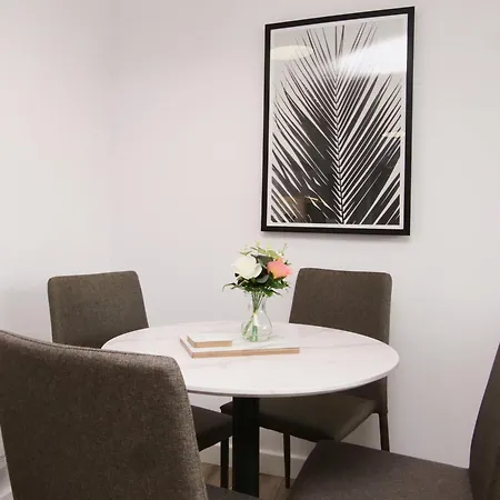 Stylish Abode In York-parking Διαμέρισμα *