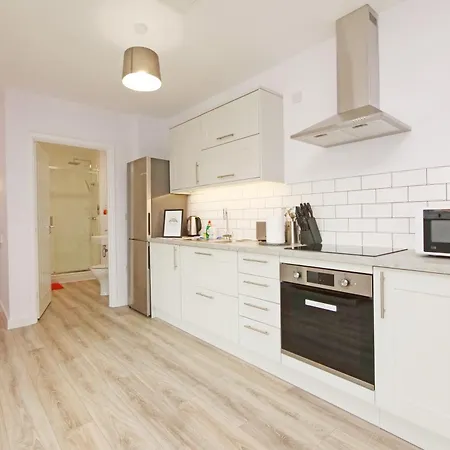 Stylish Abode In York-parking شقة