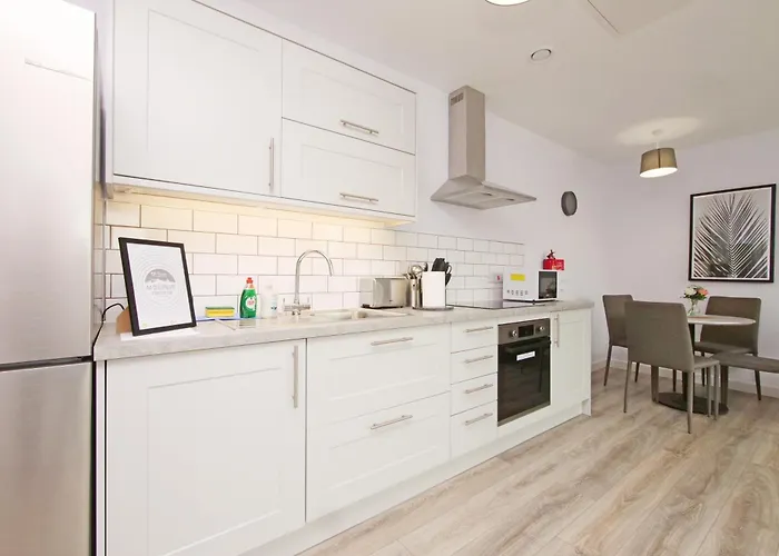 Stylish Abode In York-parking Lägenhet York