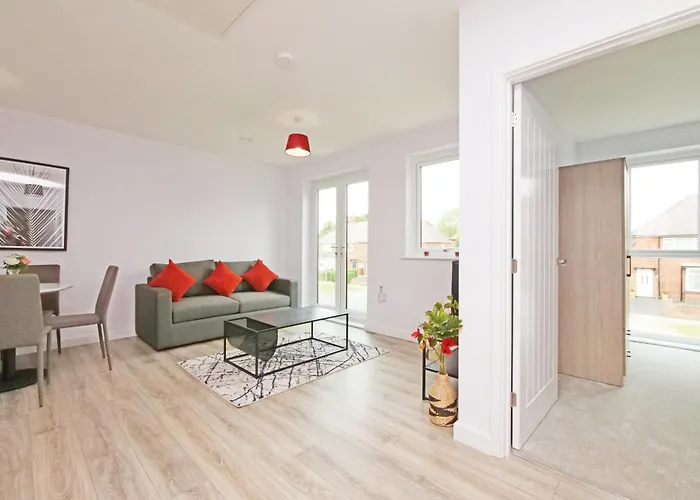 Stylish Abode In York-parking * York