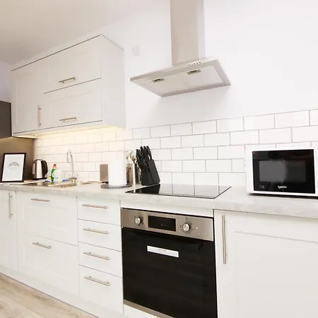 Stylish Abode In York-parking דירה יורק