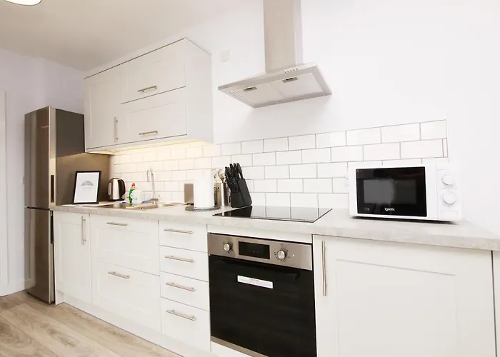 Stylish Abode In York-parking Apartament York