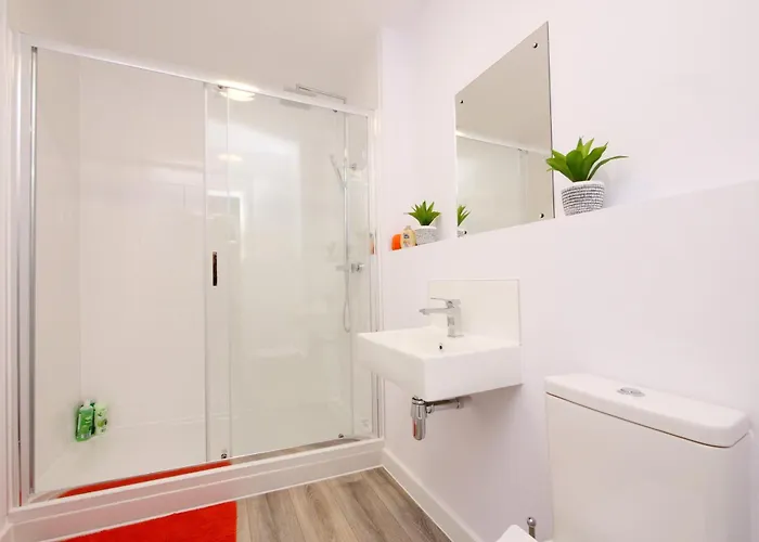 Apartament Stylish Abode In York-parking