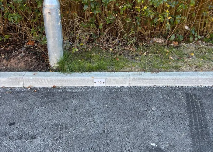 Stylish Abode In York-parking Apartament